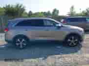 2016 Kia Sorento EX with VIN 5XYPHDA54GG163134, listed as a IAAI auction lot 42797501 with 128,490 mi miles and . Bid and sale history available at DreamBid. Image 13.