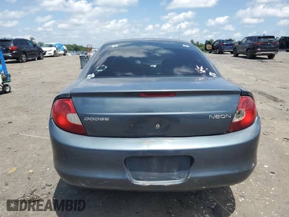 2001 Dodge Neon SE with VIN 1B3AS46C71D109140, listed as a Copart auction lot 64239665 with 276,579 mi miles and Clean title. Bid and sale history available at DreamBid. Image 6.