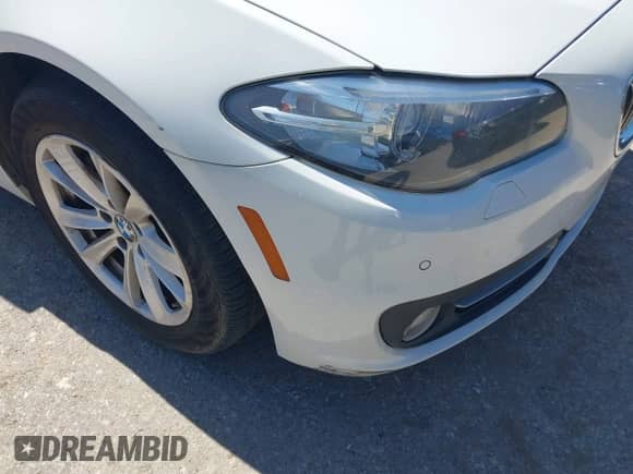 2015 BMW 5 Series 528i xDrive с VIN WBA5A7C50FD620736, выставлен на аукционе IAAI как лот 42812218 с пробегом 104 990 миль миль и . История ставок и продаж доступна на DreamBid. Изображение 6.