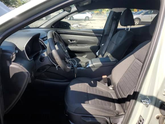 2023 Hyundai Santa Cruz SE с VIN 5NTJA4AE6PH057806, выставлен на аукционе Copart как лот 61588465 с пробегом 26 686 миль миль и Списание • Salvage title. История ставок и продаж доступна на DreamBid. Изображение 7.