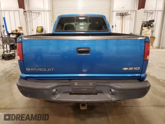 2000 Chevrolet S-10 LS ZR2 с VIN 1GCCT19W3Y8302218, выставлен на аукционе Copart как лот 61063455 с пробегом 143 383 миль миль и Чистый • Clean title. История ставок и продаж доступна на DreamBid. Изображение 6.