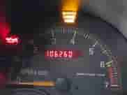 2005 Pontiac Grand Am SE с VIN 1G2NE52F25M247207, выставлен на аукционе IAAI как лот 43303318 с пробегом 106 260 миль миль и . История ставок и продаж доступна на DreamBid. Изображение 16.