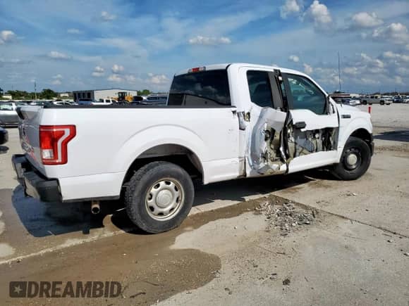 2015 Ford F-150 XL z VIN 1FTEX1C87FKE20084, wystawiony jako Copart lot #63272975 z przebiegiem 274 562 mil mil oraz Szkoda całkowita • Salvage title. Historia ofert i sprzedaży dostępna na DreamBid. Obrazek 3.