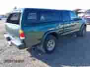 2002 Toyota Tundra Limited z VIN 5TBBT48112S328606, wystawiony jako IAAI lot #43483929 z przebiegiem 203 147 mil mil oraz . Historia ofert i sprzedaży dostępna na DreamBid. Obrazek 4.