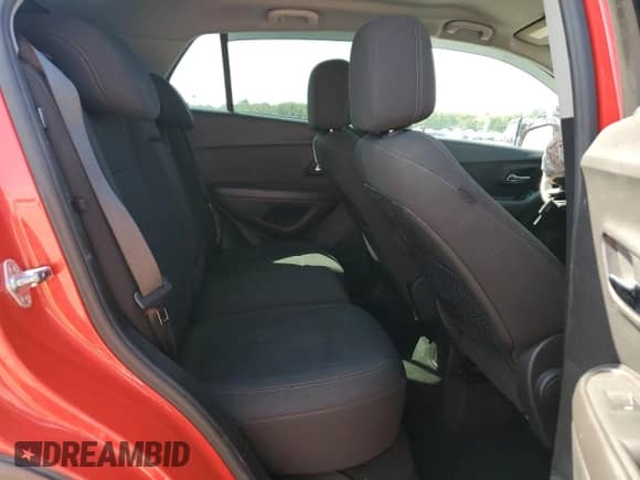 2020 Chevrolet Trax LS with VIN KL7CJKSB9LB354044, listed as a Copart auction lot 72078565 with 73,373 mi miles and Salvage title. Bid and sale history available at DreamBid. Image 10.