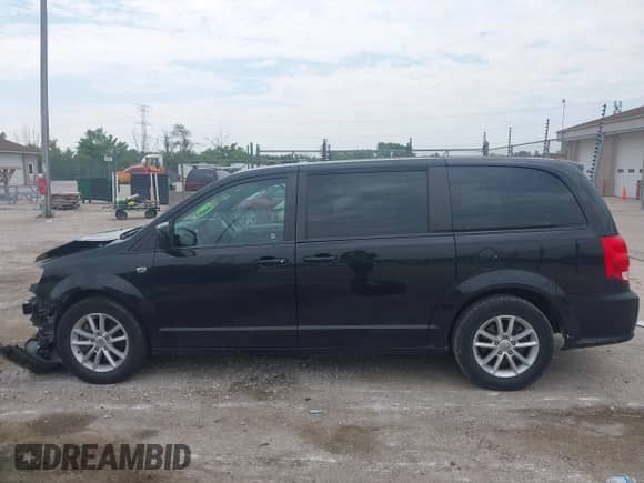 2019 Dodge Grand Caravan SE с VIN 2C4RDGBG8KR783558, выставлен на аукционе IAAI как лот 42491907 с пробегом 98 787 миль миль и . История ставок и продаж доступна на DreamBid. Изображение 14.