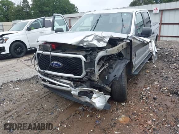 2019 Ford F-150 XL with VIN 1FTEW1E50KFB75590, listed as a IAAI auction lot 42914740 with 80,450 mi miles and . Bid and sale history available at DreamBid. Image 17.