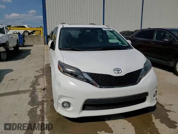 2016 Toyota Sienna SE with VIN 5TDXK3DC5GS750872, listed as a Copart auction lot 72089655 with 103,642 mi miles and Salvage title. Bid and sale history available at DreamBid. Image 15.