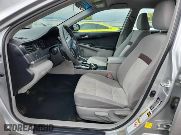 2012 Toyota Camry XLE z VIN 4T1BF1FK6CU103616, wystawiony jako Copart lot #84901765 z przebiegiem 102 402 mil mil oraz Szkoda całkowita • Salvage title. Historia ofert i sprzedaży dostępna na DreamBid. Obrazek 7.