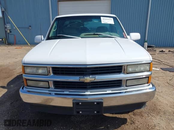 1995 Chevrolet Silverado 1500 z VIN 1GCEC14Z8SZ217712, wystawiony jako IAAI lot #42459235 z przebiegiem 172 963 mil mil oraz . Historia ofert i sprzedaży dostępna na DreamBid. Obrazek 12.
