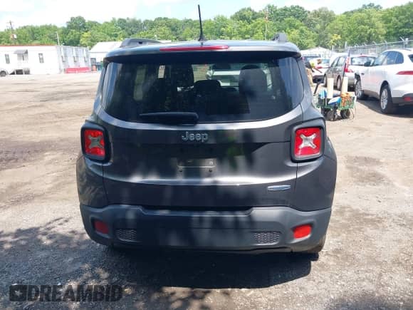 2017 Jeep Renegade Latitude с VIN ZACCJABB6HPG36670, выставлен на аукционе IAAI как лот 42474479 с пробегом 154 536 миль миль и . История ставок и продаж доступна на DreamBid. Изображение 16.