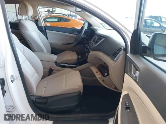 2017 Hyundai Tucson Sport с VIN KM8J33A25HU369675, выставлен на аукционе IAAI как лот 42314555 с пробегом 63 369 миль миль и . История ставок и продаж доступна на DreamBid. Изображение 5.