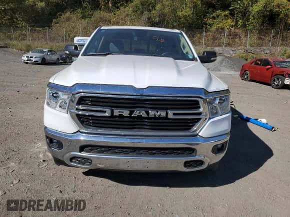2020 Ram 1500 Big Horn z VIN 1C6RRFBG6LN346059, wystawiony jako Copart lot #74730194 z przebiegiem 39 228 mil mil oraz Szkoda całkowita • Salvage title. Historia ofert i sprzedaży dostępna na DreamBid. Obrazek 5.