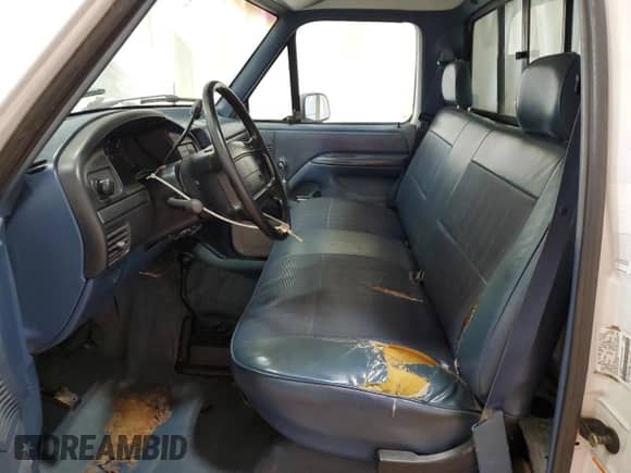 1995 Ford F-150 with VIN 1FTEF14N4SNA51085, listed as a Copart auction lot 60658455 with 157,713 mi miles and Salvage title. Bid and sale history available at DreamBid. Image 7.