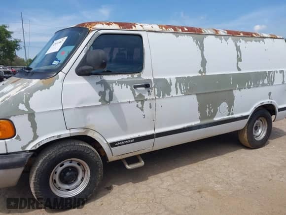 2002 Dodge RAM with VIN 2B7HB11Y72K103750, listed as a IAAI auction lot 42031967 with 160,041 mi miles and . Bid and sale history available at DreamBid. Image 14.