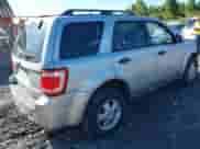 2011 Ford Escape XLT с VIN 1FMCU9D7XBKB01272, выставлен на аукционе IAAI как лот 43086435 с пробегом 122 998 миль миль и . История ставок и продаж доступна на DreamBid. Изображение 4.