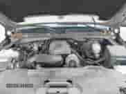 2007 Chevrolet Silverado 1500 LT1 z VIN 2GCEK13Z571120973, wystawiony jako IAAI lot #43546578 z przebiegiem 262 737 mil mil oraz . Historia ofert i sprzedaży dostępna na DreamBid. Obrazek 10.