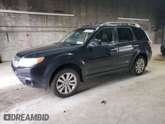 2012 Subaru Forester X Limited z VIN JF2SHAEC4CH436643, wystawiony jako Copart lot #86516225 z przebiegiem Nie podano mil oraz Szkoda całkowita • Salvage title. Historia ofert i sprzedaży dostępna na DreamBid. Obrazek 1.