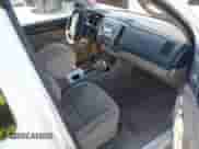 2005 Toyota Tacoma с VIN 5TETX22N55Z125063, выставлен на аукционе IAAI как лот 40357954 с пробегом 289 282 миль миль и . История ставок и продаж доступна на DreamBid. Изображение 5.