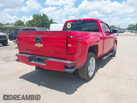 2017 Chevrolet Silverado 1500 Custom с VIN 1GCRCPEH6HZ288149, выставлен на аукционе IAAI как лот 42256698 с пробегом 126 365 миль миль и . История ставок и продаж доступна на DreamBid. Изображение 4.