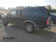 1998 Nissan Frontier XE z VIN 1N6DD26YXWC327296, wystawiony jako Copart lot #83938795 z przebiegiem 240 218 mil mil oraz Czysty tytuł • Clean title. Historia ofert i sprzedaży dostępna na DreamBid. Obrazek 2.