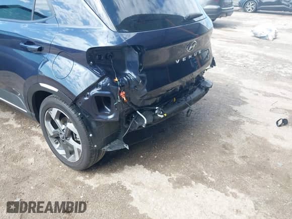 2024 Hyundai Venue Limited с VIN KMHRC8A39RU317069, выставлен на аукционе IAAI как лот 42106862 с пробегом 13 941 миль миль и . История ставок и продаж доступна на DreamBid. Изображение 6.