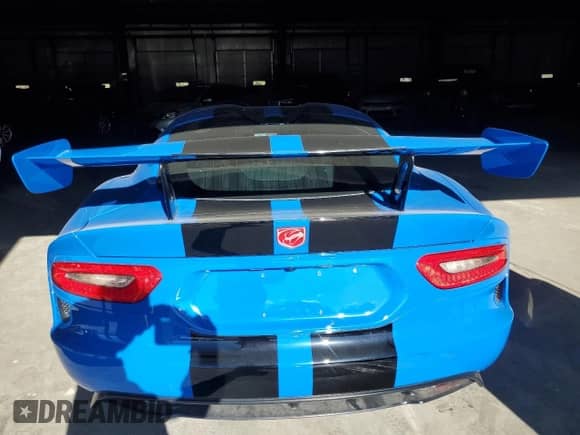 2017 Dodge Viper with VIN 1C3BDEDZXHV500754, listed as a Copart auction lot 75449334 with 31,027 mi miles and Salvage title. Bid and sale history available at DreamBid. Image 6.