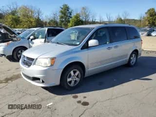 2011 Dodge Grand Caravan Crew with VIN 2D4RN5DG5BR707152, listed as a Copart auction lot 85345045 with 244,479 mi miles and Clean title. Bid and sale history available at DreamBid. Image 1.