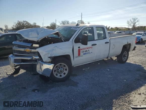 2017 Chevrolet Silverado 2500HD Work Truck с VIN 1GC2CUEG7HZ371077, выставлен на аукционе Copart как лот 43249565 с пробегом 196 026 миль миль и Списание • Salvage title. История ставок и продаж доступна на DreamBid. Изображение 1.