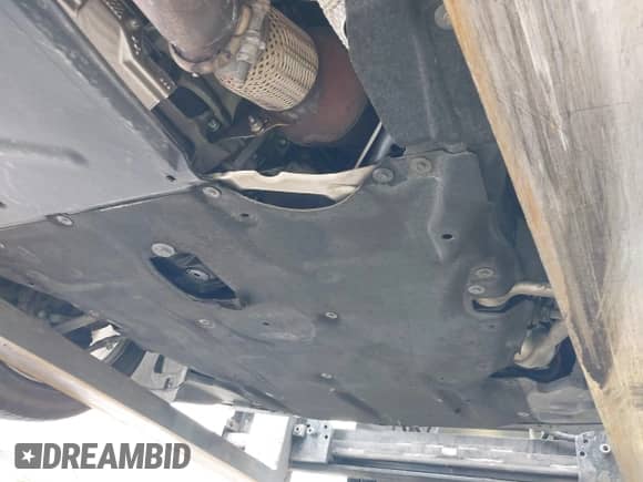 2015 BMW 3 Series 328i z VIN WBA3C1C51FK123138, wystawiony jako IAAI lot #43260210 z przebiegiem 128 848 mil mil oraz . Historia ofert i sprzedaży dostępna na DreamBid. Obrazek 19.