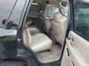 2004 Chevrolet Tahoe LS с VIN 1GNEC13Z24J281612, выставлен на аукционе IAAI как лот 41213348 с пробегом 237 500 миль миль и . История ставок и продаж доступна на DreamBid. Изображение 8.