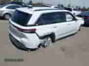 2023 Jeep Grand Cherokee Altitude с VIN 1C4RJHAG6PC514510, выставлен на аукционе IAAI как лот 42764139 с пробегом Не указан миль и . История ставок и продаж доступна на DreamBid. Изображение 4.