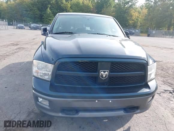 2011 Ram 1500 SLT z VIN 1D7RB1CT3BS539786, wystawiony jako IAAI lot #43336564 z przebiegiem 205 173 mil mil oraz . Historia ofert i sprzedaży dostępna na DreamBid. Obrazek 12.