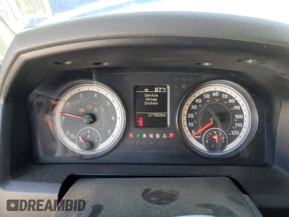 2019 Ram 1500 Tradesman z VIN 1C6RR7FT2KS576985, wystawiony jako Copart lot #69814125 z przebiegiem 127 565 mil mil oraz Szkoda całkowita • Salvage title. Historia ofert i sprzedaży dostępna na DreamBid. Obrazek 9.