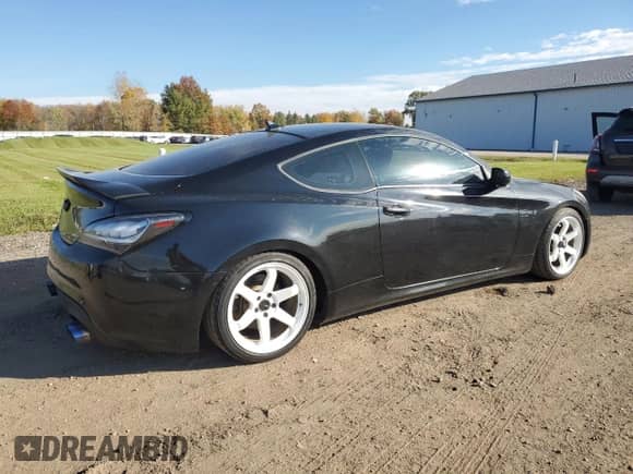 2010 Hyundai Genesis Coupe с VIN KMHHT6KD4AU035224, выставлен на аукционе Copart как лот 77809554 с пробегом 201 095 миль миль и Списание • Salvage title. История ставок и продаж доступна на DreamBid. Изображение 3.