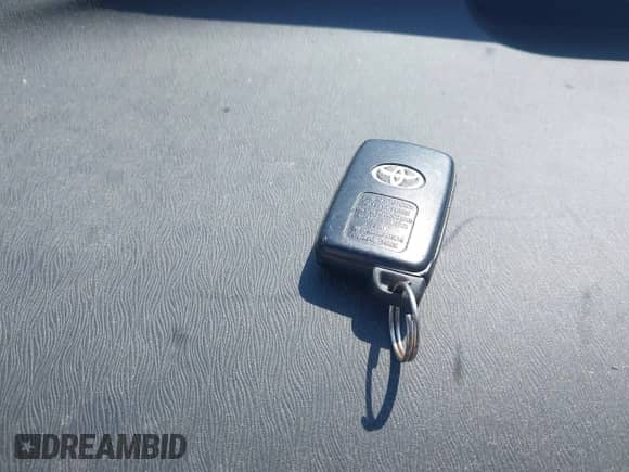 2013 Toyota Prius One with VIN JTDKN3DU8D0339703, listed as a IAAI auction lot 42993106 with 26,604 mi miles and . Bid and sale history available at DreamBid. Image 11.