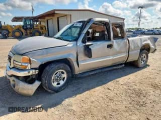 2003 GMC Sierra 1500 SLE с VIN 2GTEC19T331157918, выставлен на аукционе Copart как лот 68437155 с пробегом 130 152 миль миль и Списание • Salvage title. История ставок и продаж доступна на DreamBid. Изображение 1.