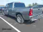 2006 Chevrolet Silverado 1500 LT2 z VIN 2GCEC13Z661346287, wystawiony jako IAAI lot #42013454 z przebiegiem 318 918 mil mil oraz . Historia ofert i sprzedaży dostępna na DreamBid. Obrazek 3.