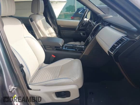 2018 Land Rover Discovery HSE Luxury с VIN SALRT2RVXJA059005, выставлен на аукционе IAAI как лот 42989634 с пробегом 72 524 миль миль и . История ставок и продаж доступна на DreamBid. Изображение 5.