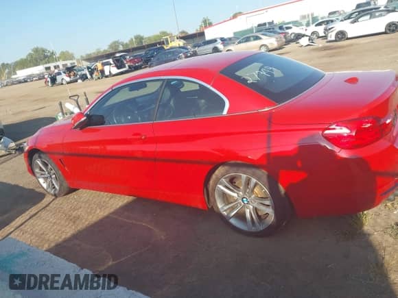 2016 BMW 4 Series 428i с VIN WBA3V7C57G5A27949, выставлен на аукционе IAAI как лот 43190625 с пробегом 150 741 миль миль и . История ставок и продаж доступна на DreamBid. Изображение 14.