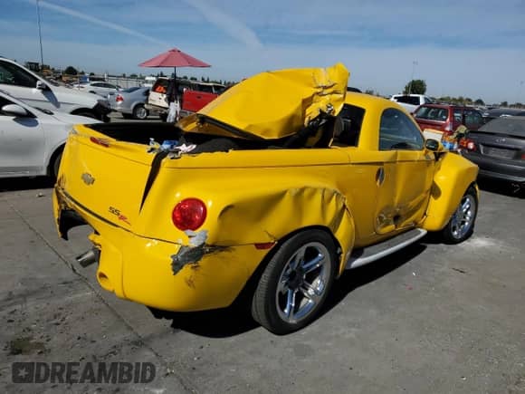 2005 Chevrolet SSR LS with VIN 1GCES14H75B120735, listed as a Copart auction lot 75568344 with Not provided miles and Salvage title. Bid and sale history available at DreamBid. Image 3.