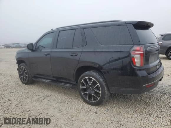 2021 Chevrolet Tahoe RST z VIN 1GNSCRKD5MR351189, wystawiony jako Copart lot #43082535 z przebiegiem 96 013 mil mil oraz Szkoda całkowita • Salvage title. Historia ofert i sprzedaży dostępna na DreamBid. Obrazek 2.