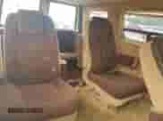 1986 Chevrolet Astro с VIN 1GCCM15Z5GB248113, выставлен на аукционе Copart как лот 66936005 с пробегом 247 531 миль миль и Списание • Salvage title. История ставок и продаж доступна на DreamBid. Изображение 11.
