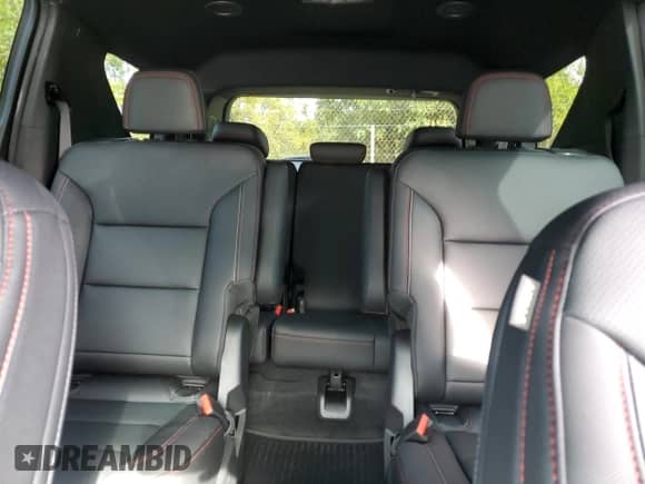 2025 Chevrolet Traverse AWD Z71 с VIN 1GNEVJRSXSJ247841, выставлен на аукционе Copart как лот 81231805 с пробегом 4 645 миль миль и Списание • Salvage title. История ставок и продаж доступна на DreamBid. Изображение 10.