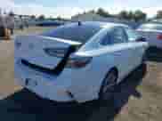 2019 Hyundai Sonata Limited с VIN KMHE34L3XKA089756, выставлен на аукционе IAAI как лот 43363886 с пробегом 69 030 миль миль и . История ставок и продаж доступна на DreamBid. Изображение 4.