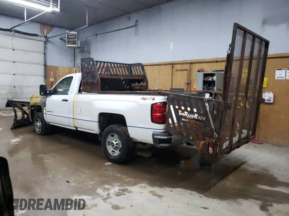 2015 Chevrolet Silverado 2500HD Work Truck with VIN 1GC0KUEG2FZ500558, listed as a Copart auction lot 48124555 with Not provided miles and Salvage title. Bid and sale history available at DreamBid. Image 2.