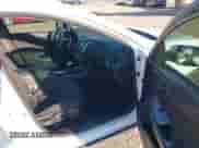 2023 Chevrolet Malibu RS с VIN 1G1ZG5ST0PF116502, выставлен на аукционе IAAI как лот 42694981 с пробегом 46 178 миль миль и . История ставок и продаж доступна на DreamBid. Изображение 5.