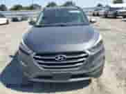 2018 Hyundai Tucson Value с VIN KM8J3CA20JU778026, выставлен на аукционе Copart как лот 62785565 с пробегом 54 110 миль миль и Списание • Salvage title. История ставок и продаж доступна на DreamBid. Изображение 5.