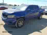 2015 Chevrolet Colorado 2WD LT z VIN 1GCGSBE37F1189112, wystawiony jako IAAI lot #43438047 z przebiegiem 203 658 mil mil oraz . Historia ofert i sprzedaży dostępna na DreamBid. Obrazek 18.