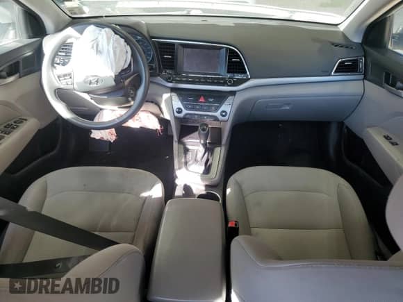 2018 Hyundai Elantra SEL z VIN 5NPD84LF2JH255934, wystawiony jako Copart lot #86877335 z przebiegiem 113 136 mil mil oraz Szkoda całkowita • Salvage title. Historia ofert i sprzedaży dostępna na DreamBid. Obrazek 8.